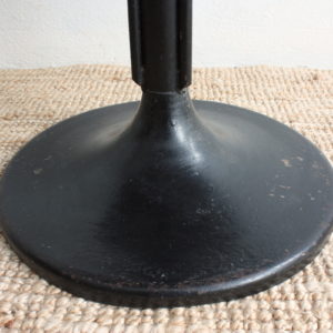 B2168 gueridon