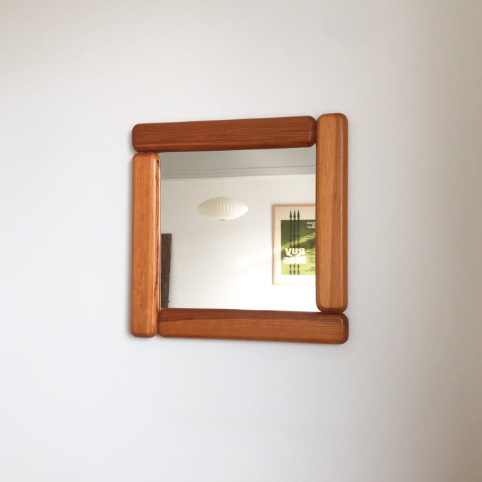 miroir en pin massif vintage